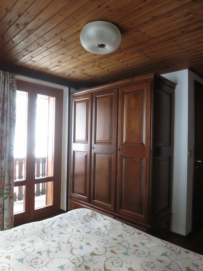 Residence Castelli ブレウイル・チェルヴィナイア エクステリア 写真