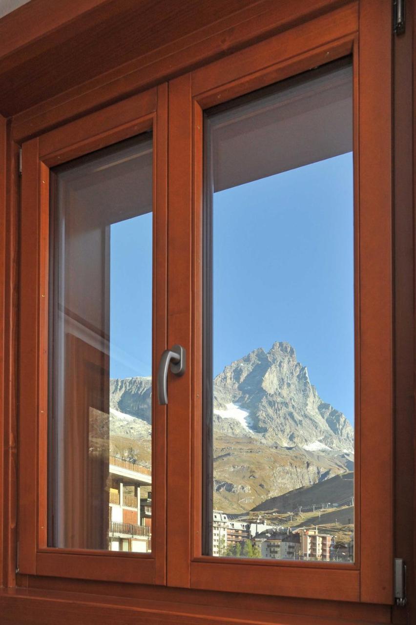Residence Castelli ブレウイル・チェルヴィナイア エクステリア 写真