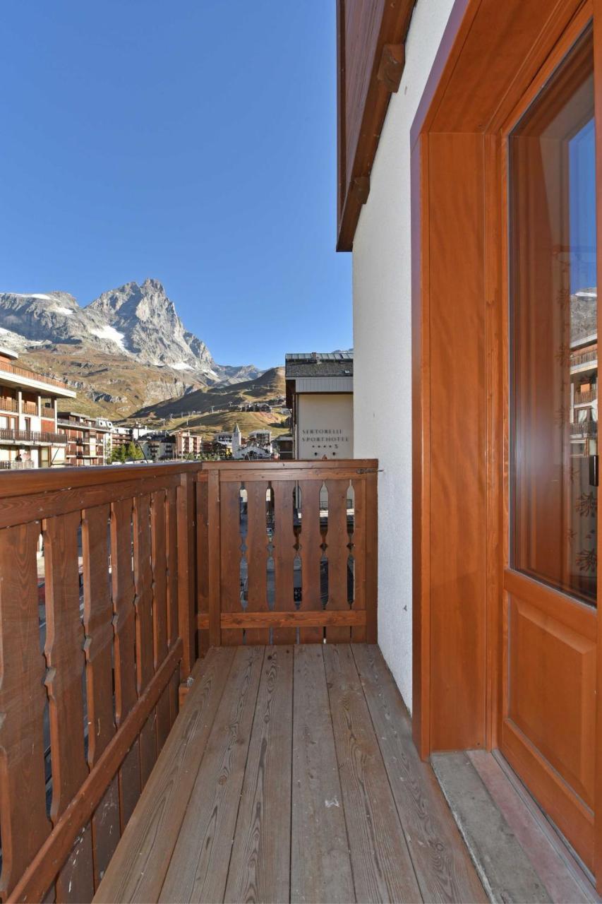 Residence Castelli ブレウイル・チェルヴィナイア エクステリア 写真